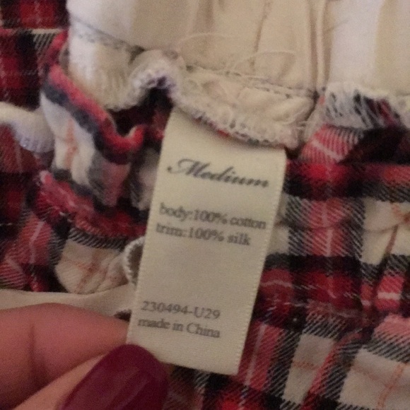 SOLD VICTORIAS SECRET 2 pc Plaid Pajama Set Sz Med - Picture 3 of 8